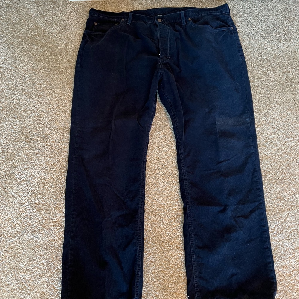 Polo by Ralph Lauren 
48 waist x32 length
Navy cords
Excellent condition